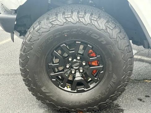 Used 2024 Ford Bronco Raptor w/ Interior Carbon Fiber Pack 6 AWD/4WD image 32