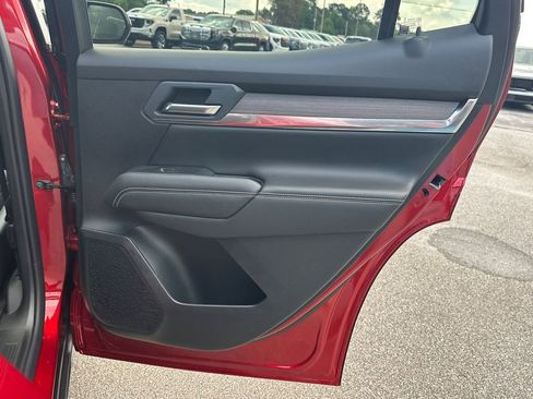 New 2026 GMC Terrain Denali w/ LPO, Floor Liner Package AWD/4WD image 17