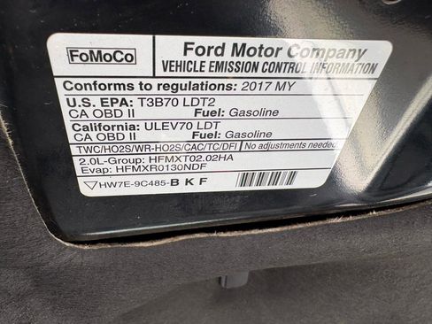 Used 2017 Ford Escape SE AWD/4WD image 62
