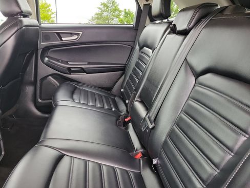 Certified 2023 Ford Edge SEL AWD/4WD image 11