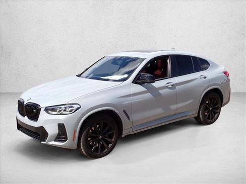 Used 2022 BMW X4 M40i AWD/4WD image 11