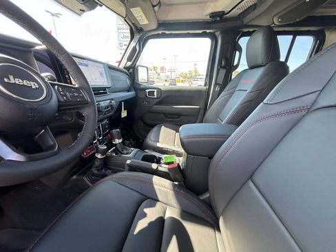 New 2026 Jeep Wrangler Unlimited Rubicon AWD/4WD image 10