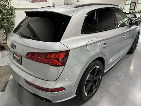 Used 2019 Audi SQ5 Prestige w/ Prestige Package AWD/4WD image 28