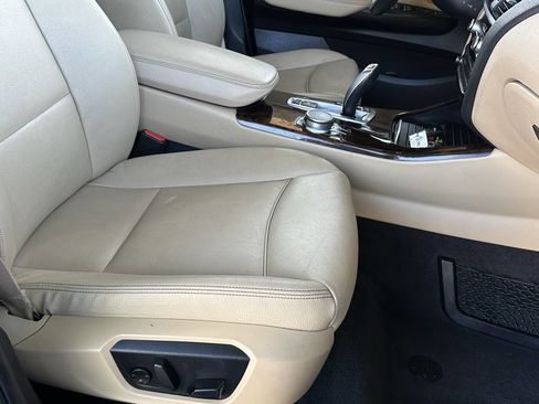 Used 2017 BMW X3 sDrive28i image 23