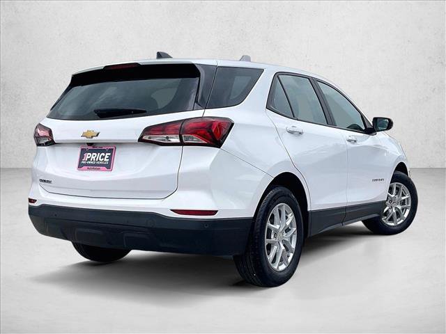 Certified 2023 Chevrolet Equinox LS w/ Driver Confidence II Package FWD image 2