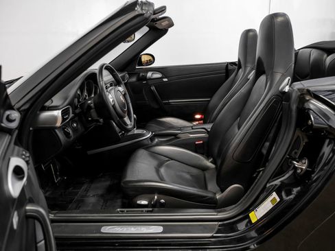 Used 2006 Porsche 911 Carrera S image 28