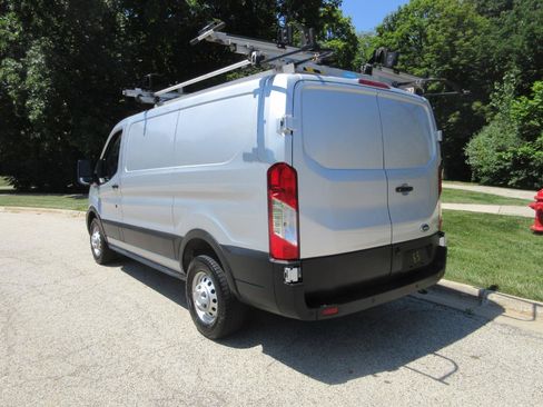Used 2021 Ford Transit 250 Low Roof AWD image 26