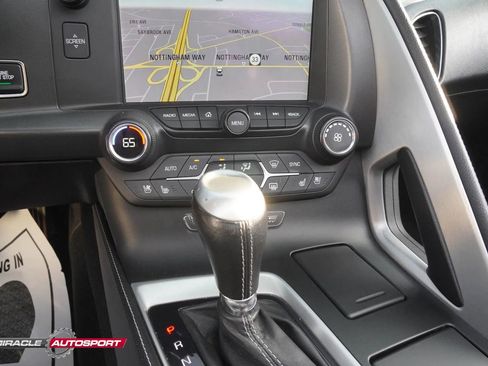 Used 2014 Chevrolet Corvette Stingray Convertible image 40