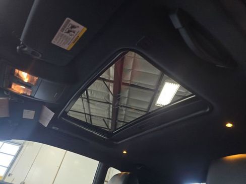 Used 2020 Dodge Challenger R/T Scat Pack w/ Dynamics Package image 31