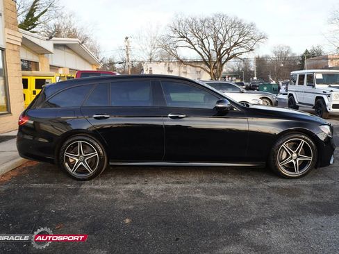 Used 2017 Mercedes-Benz E 400 4MATIC Wagon image 8