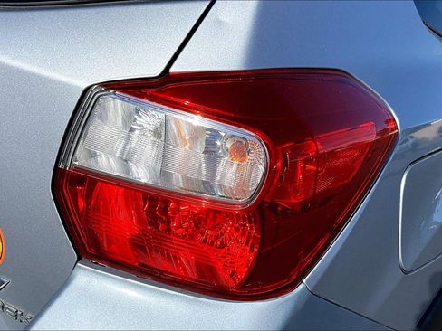 Used 2013 Subaru Crosstrek 2.0i Premium image 27