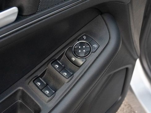 Used 2021 Ford Edge SE AWD/4WD image 15