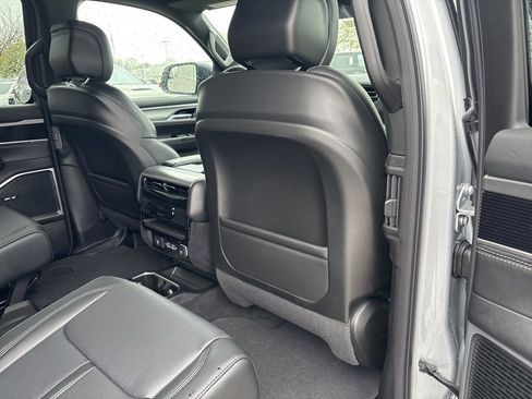 New 2026 Jeep Grand Wagoneer Limited AWD/4WD image 47