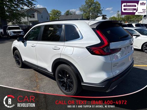 Used 2025 Honda CR-V Sport-L image 4