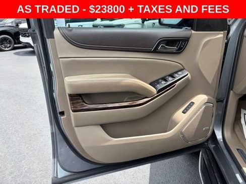 Used 2020 GMC Yukon XL SLT w/ Premium Edition RWD image 12