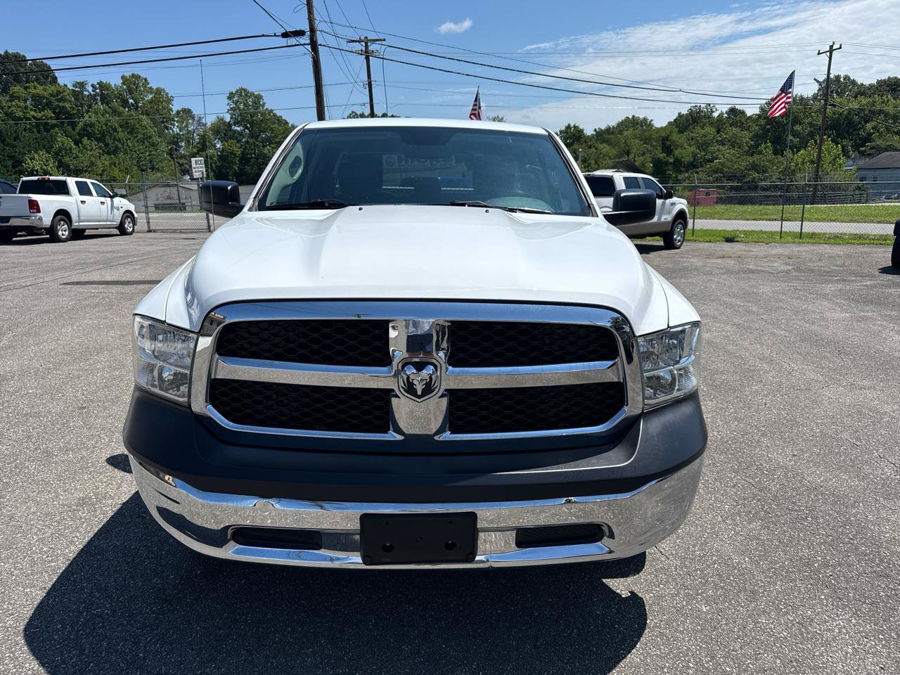 Used 2018 RAM 1500 Tradesman w/ Chrome Appearance Group AWD/4WD image 2
