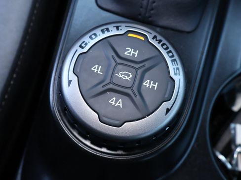 Used 2023 Ford Bronco Black Diamond AWD/4WD image 19