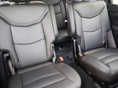 Certified 2025 Cadillac XT6 Premium Luxury w/ LPO, Floor Liner Package FWD image 25