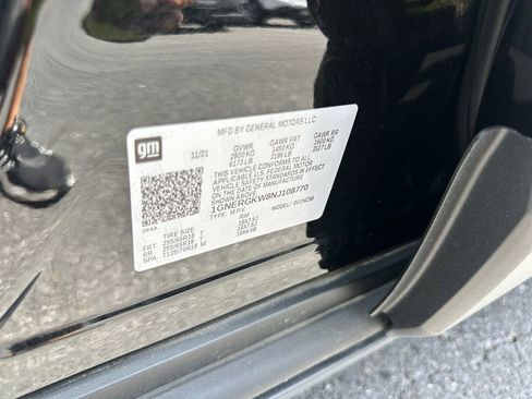 Used 2022 Chevrolet Traverse LT image 32