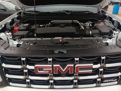 New 2026 GMC Canyon AT4 w/ Technology Plus Package image 36