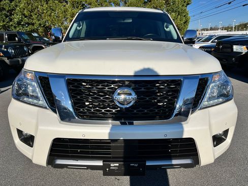 Used 2020 Nissan Armada SL w/ Premium Package image 2