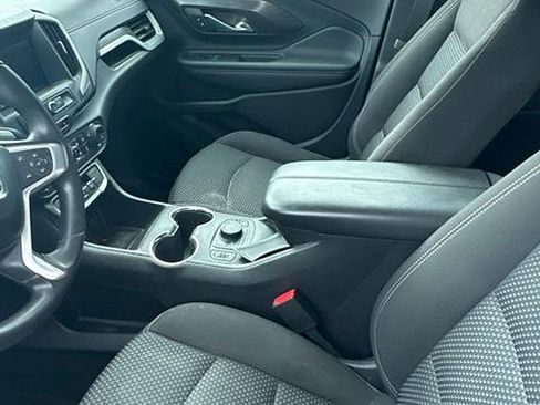 Certified 2023 GMC Terrain SLE w/ Driver Convenience Package AWD/4WD image 10