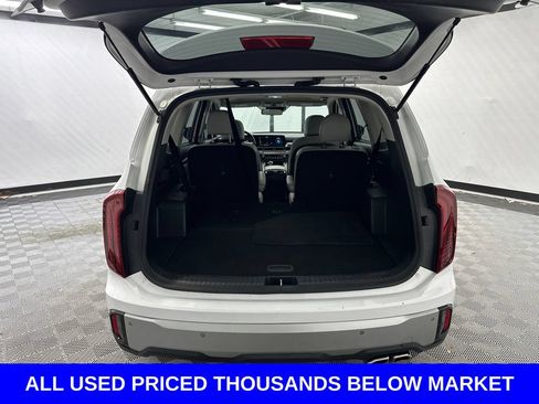 Used 2023 Kia Telluride S w/ S Sunroof Package FWD image 19
