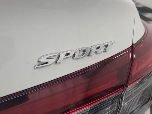 Certified 2025 Honda Civic Sport image 8