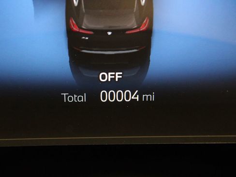 New 2026 BMW X3 xDrive30 w/ Premium Package image 2