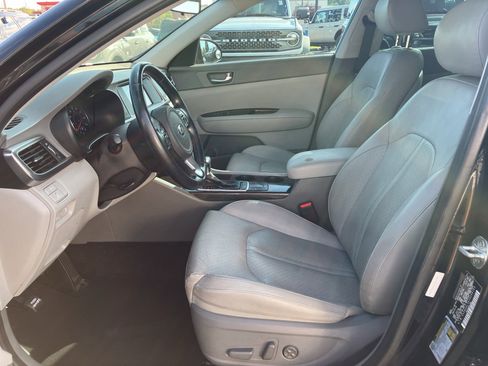Used 2018 Kia Optima EX image 28