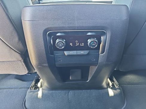 New 2026 Chevrolet Suburban LS w/ Max Trailering Package RWD image 21