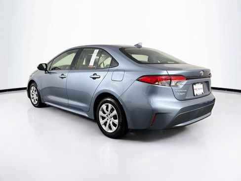 Used 2020 Toyota Corolla LE FWD image 11