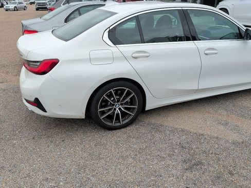 Used 2020 BMW 330i xDrive Sedan w/ Convenience Package AWD/4WD image 14