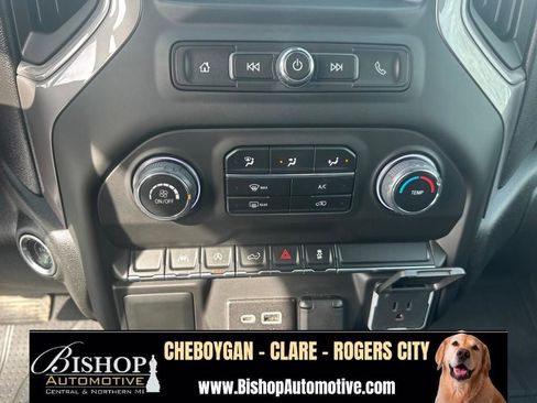Used 2023 Chevrolet Silverado 1500 Custom AWD/4WD image 28