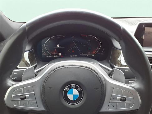 Used 2021 BMW 750i xDrive w/ Executive Package image 14