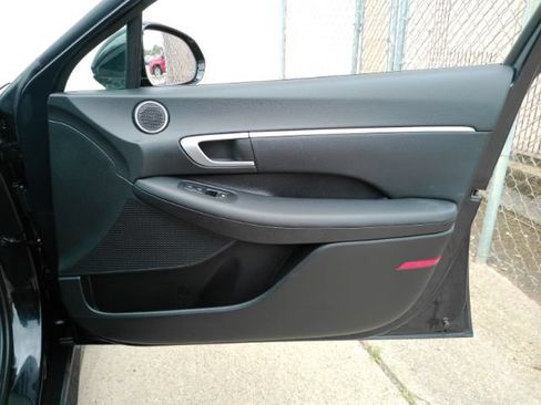 Used 2025 Hyundai Sonata SEL FWD image 19