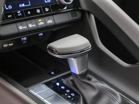 New 2026 Hyundai Elantra Sport FWD image 23