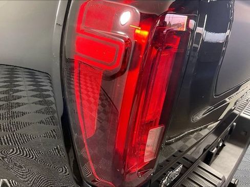 Used 2024 GMC Sierra 1500 AT4X w/ AT4X AEV Edition AWD/4WD image 20