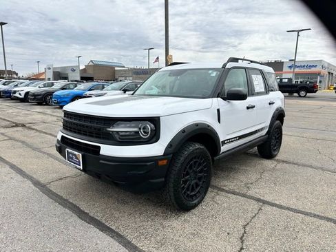 Certified 2021 Ford Bronco Sport image 3