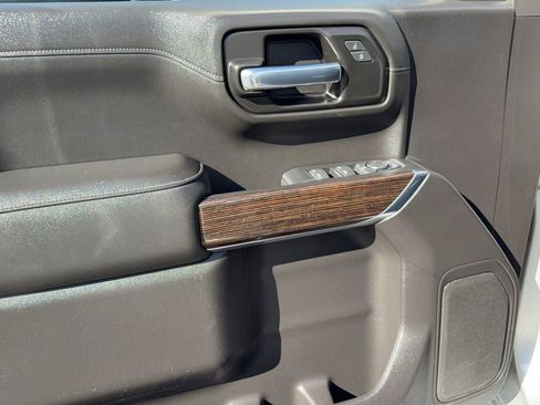 Used 2021 GMC Sierra 1500 Elevation w/ LPO, Elevation Black Package RWD image 15