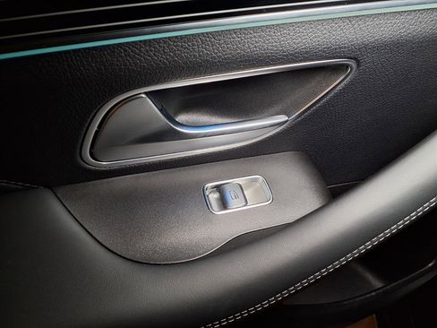 Used 2024 Mercedes-Benz GLE 53 AMG 4MATIC image 18