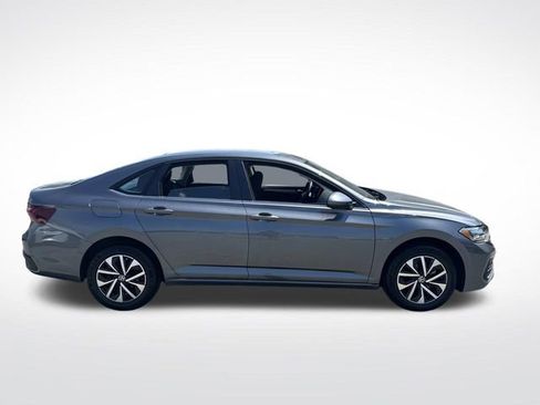 Used 2024 Volkswagen Jetta S FWD image 8