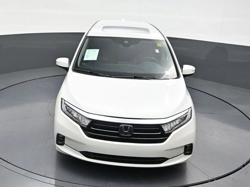 Used 2023 Honda Odyssey Elite image 17