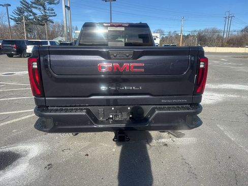 New 2026 GMC Sierra 2500 Denali w/ Denali Reserve Package AWD/4WD image 5
