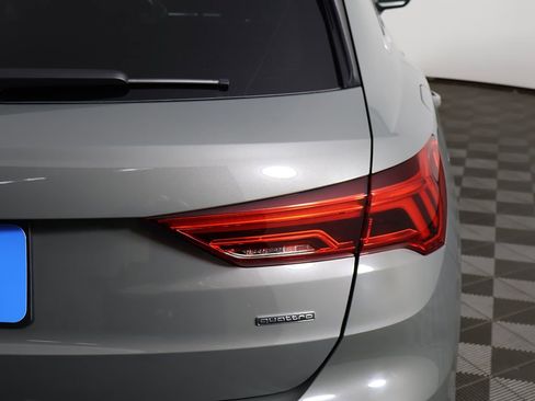 Used 2022 Audi Q3 2.0T Premium Plus AWD/4WD image 15