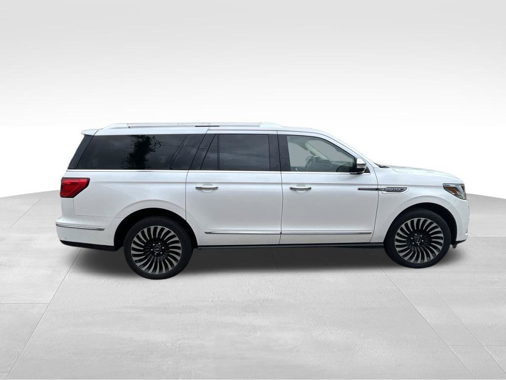 Used 2019 Lincoln Navigator L Black Label AWD/4WD image 16