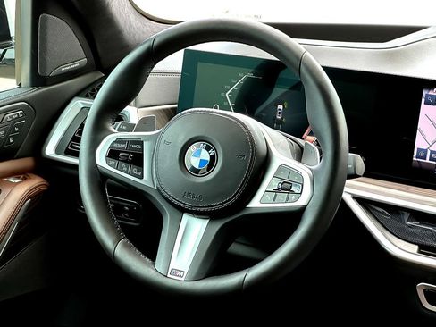 Certified 2023 BMW X7 xDrive40i w/ Executive Package AWD/4WD image 31