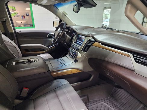 Used 2020 GMC Yukon XL Denali w/ Open Road Package image 31