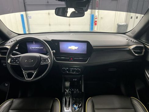 Used 2025 Chevrolet TrailBlazer ACTIV w/ Convenience Package AWD/4WD image 10