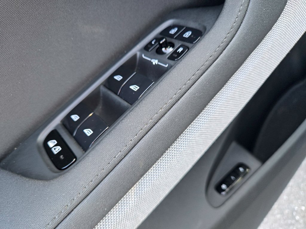 Used 2022 Polestar Polestar 2 w/ Plus Package AWD/4WD image 25
